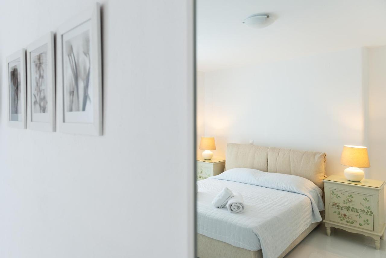 Aeri Villas & Apartments 투를로스 외부 사진