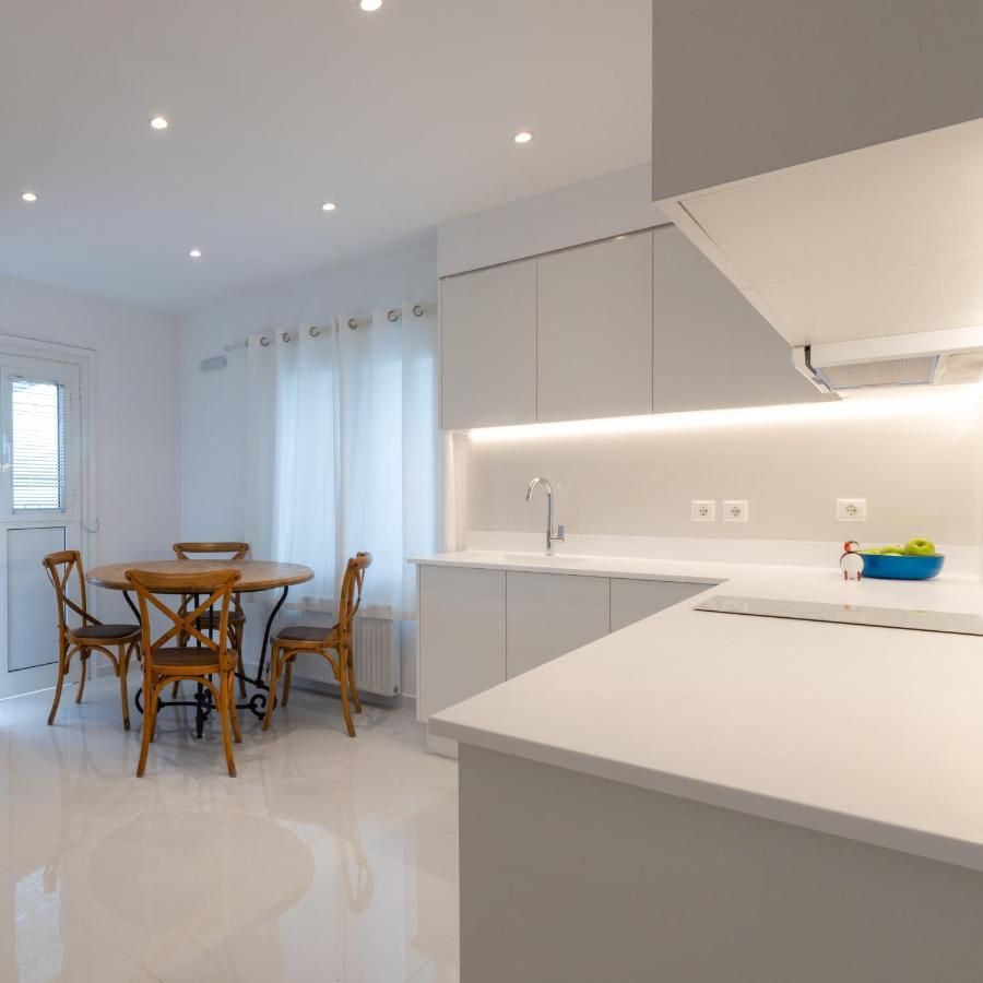 Aeri Villas & Apartments 투를로스 외부 사진