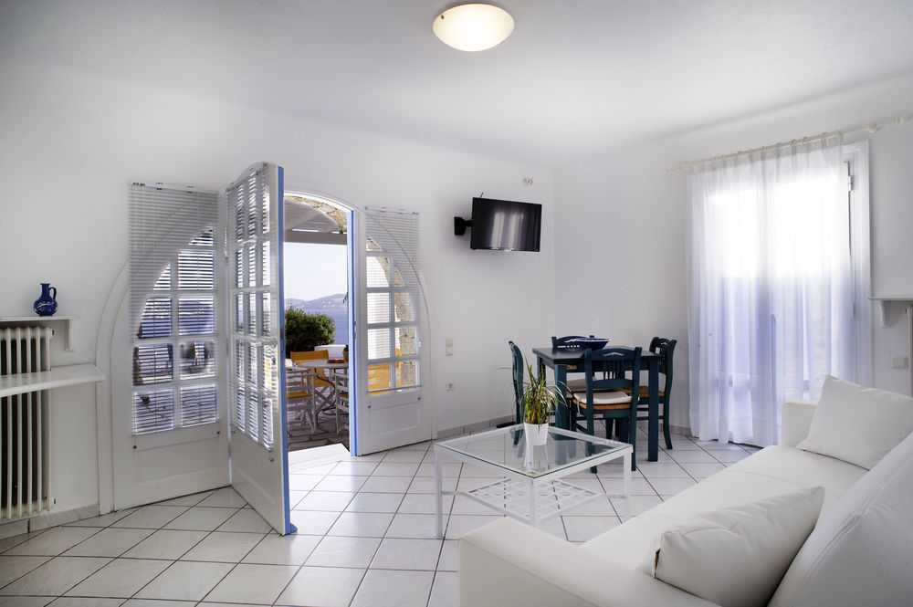 Aeri Villas & Apartments 투를로스 외부 사진