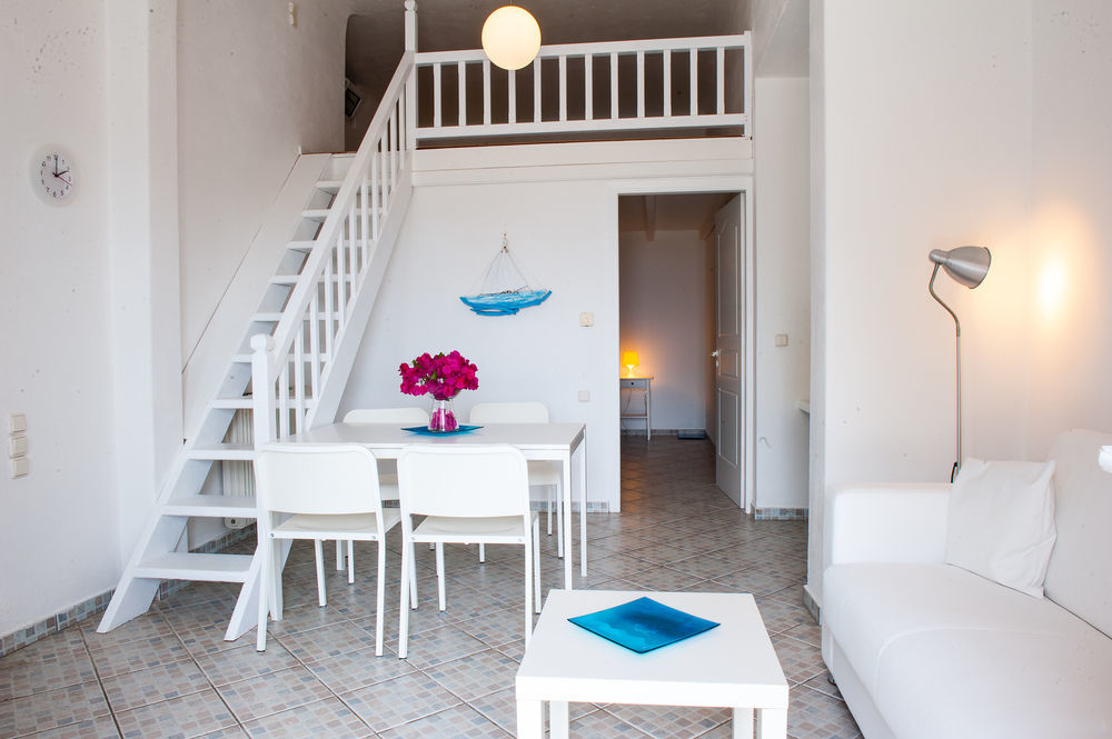 Aeri Villas & Apartments 투를로스 외부 사진